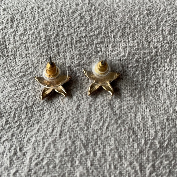 Starfish Earrings - Picture 4 of 4